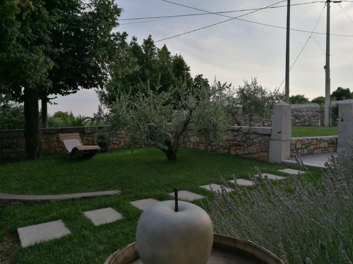 Agriturismo Ostrouska Sgonico Exterior foto